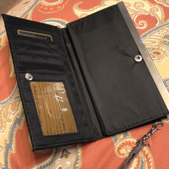 Charming Charlie wallet/wristlet - Picture 4 of 4